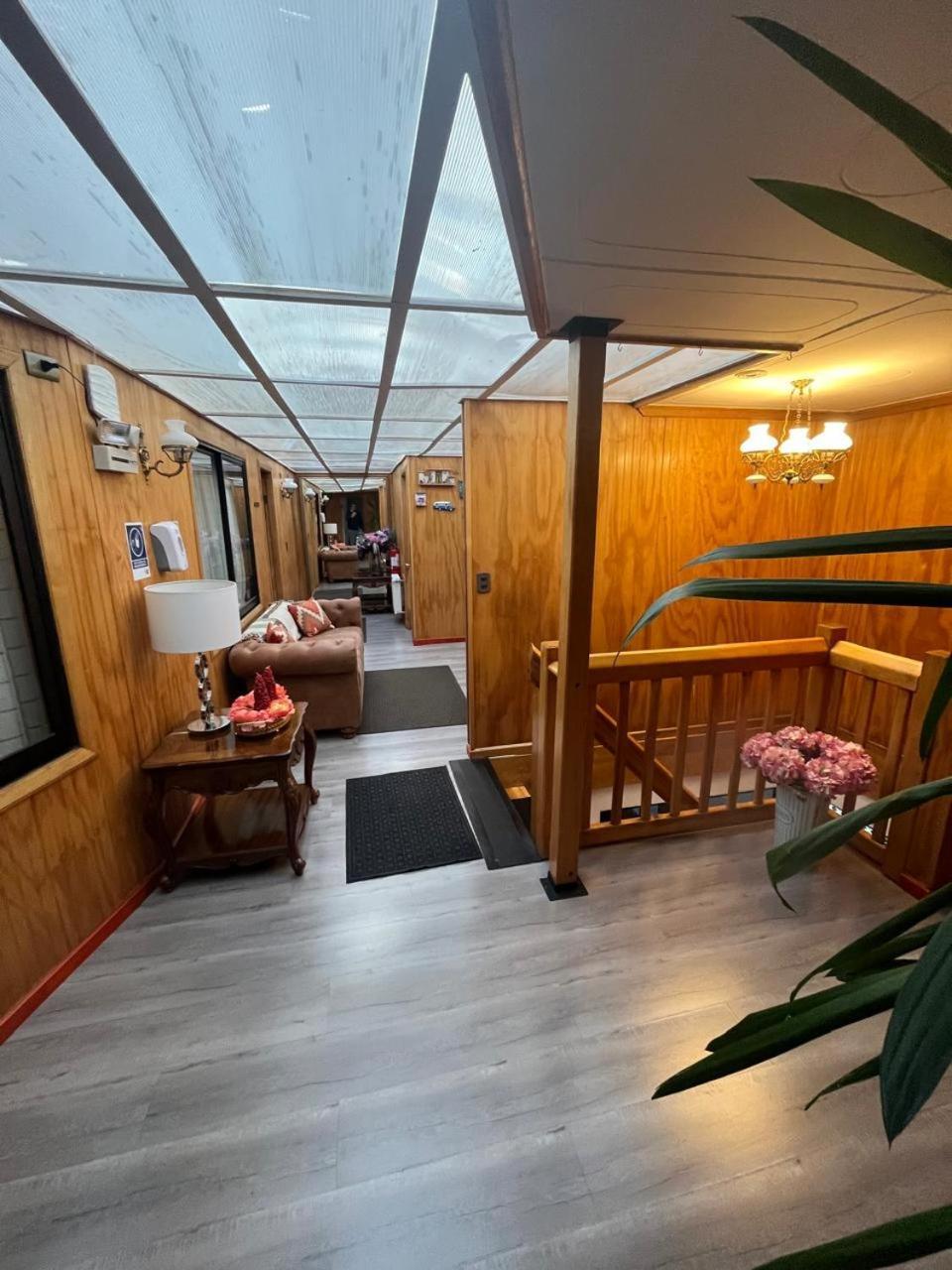 Hostal Espanol Coyhaique Zewnętrze zdjęcie