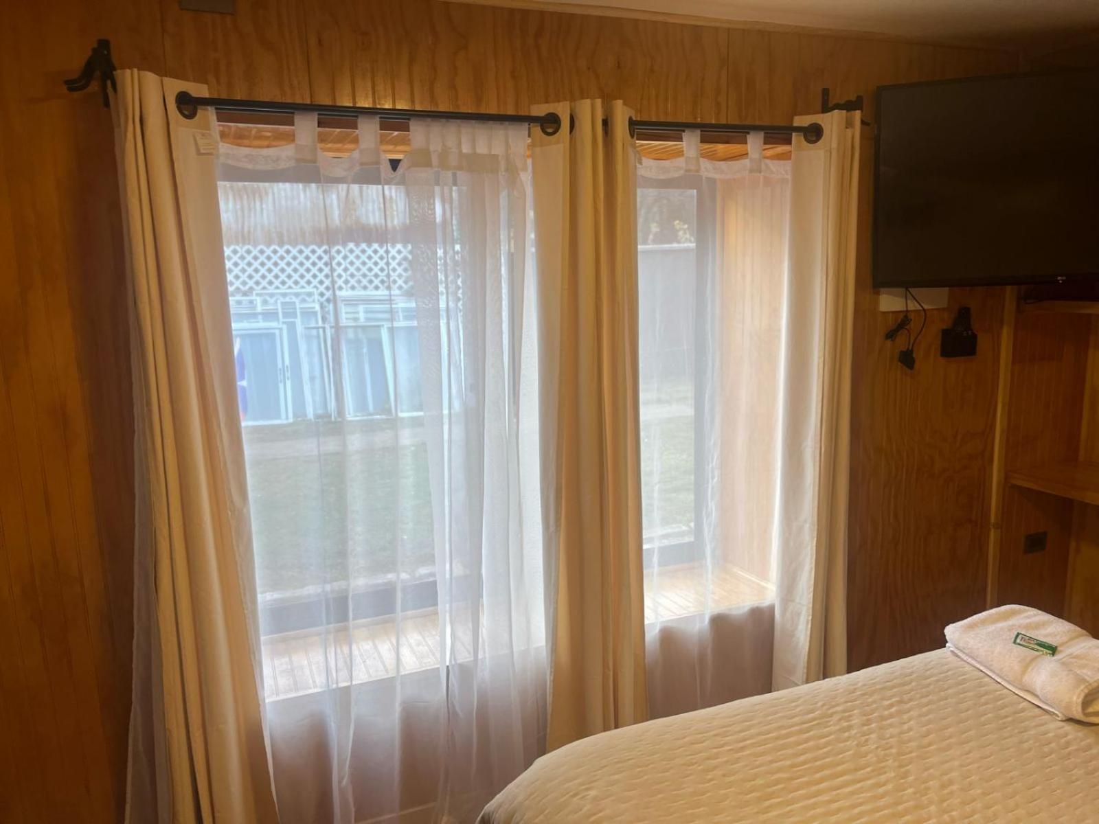 Hostal Espanol Coyhaique Zewnętrze zdjęcie